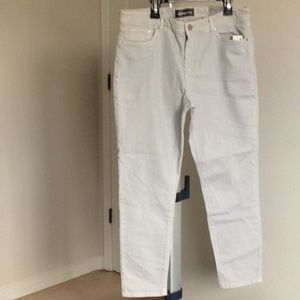 Light grey Rietmans geans